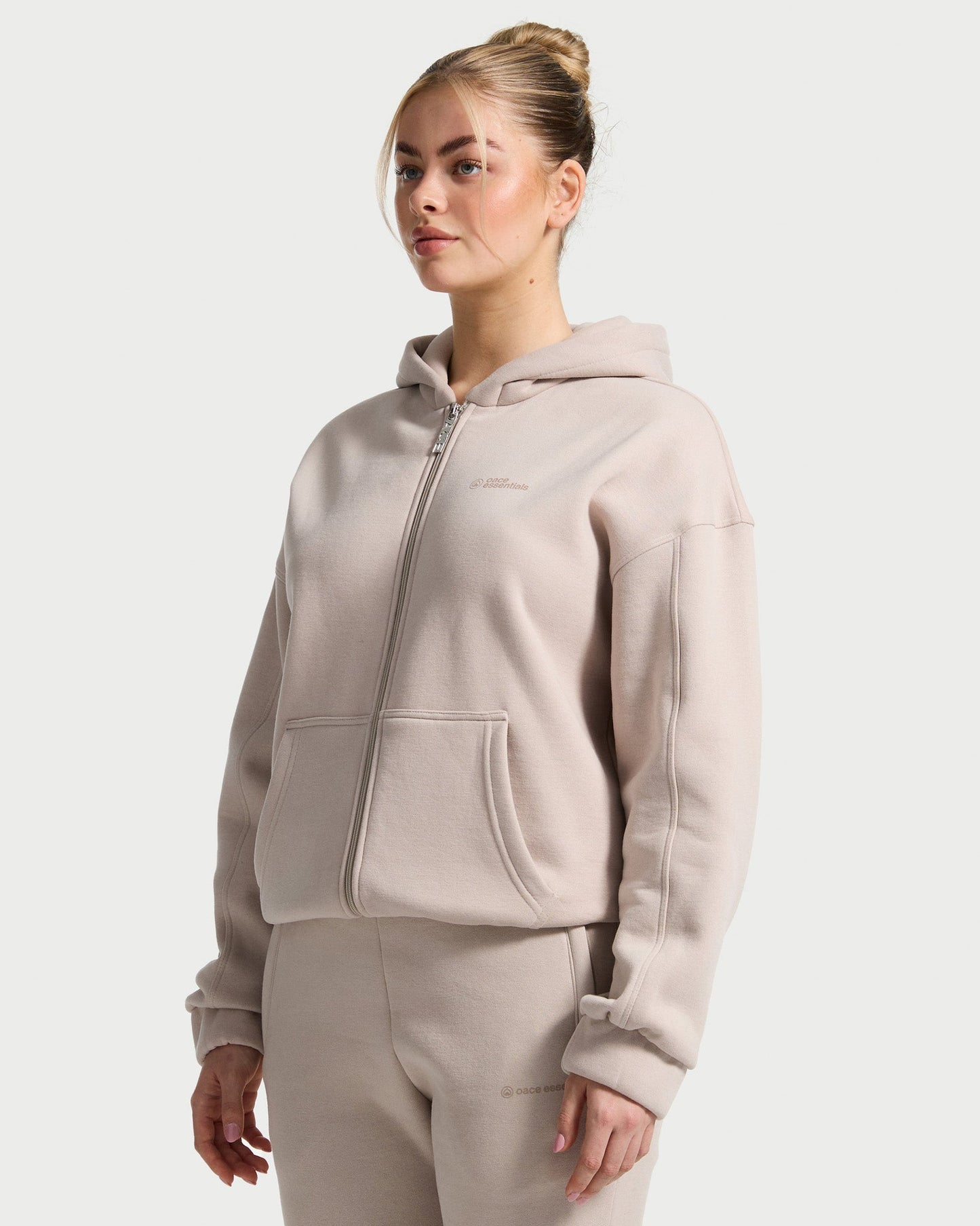 essentials Oversized Zip Jacket Women (Outlet)