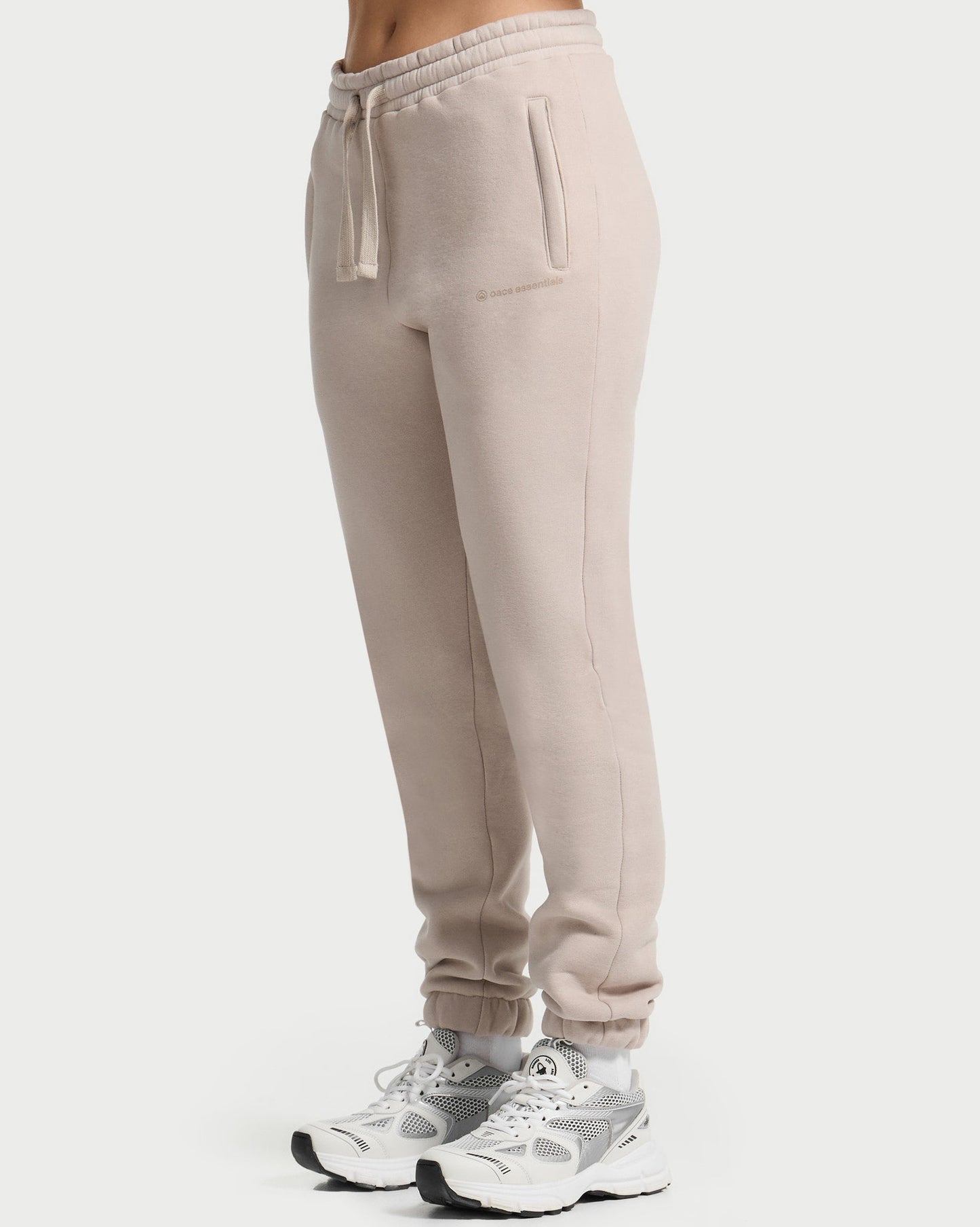 essentials Jogger Women (Outlet)
