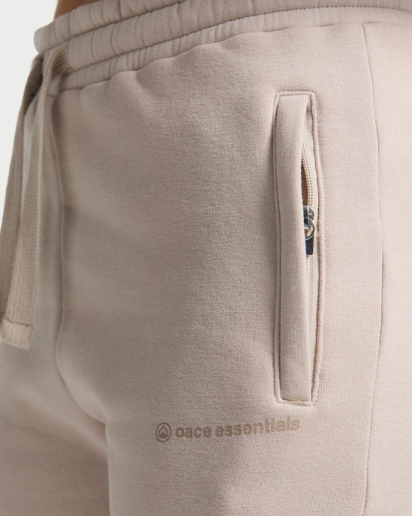 essentials Jogger Women (Outlet)