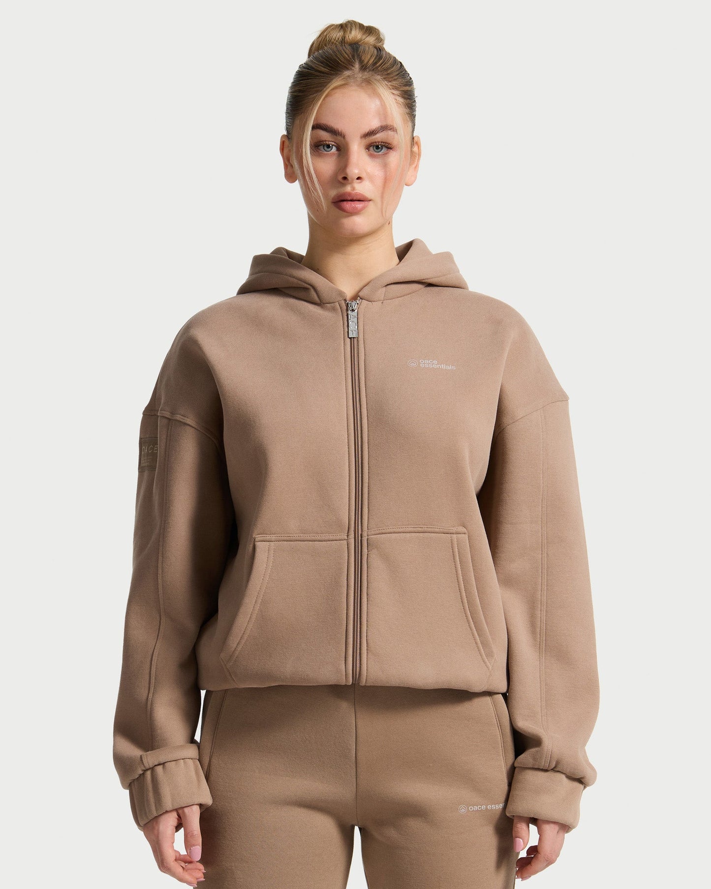 essentials Oversized Zip Jacket Women (Outlet)