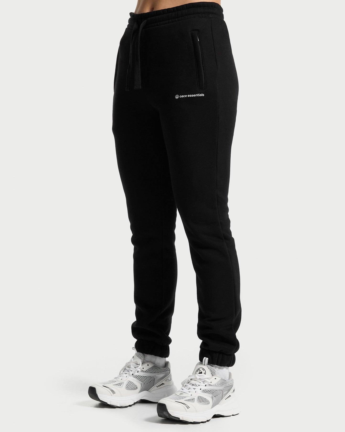 essentials Jogger Women (Outlet)