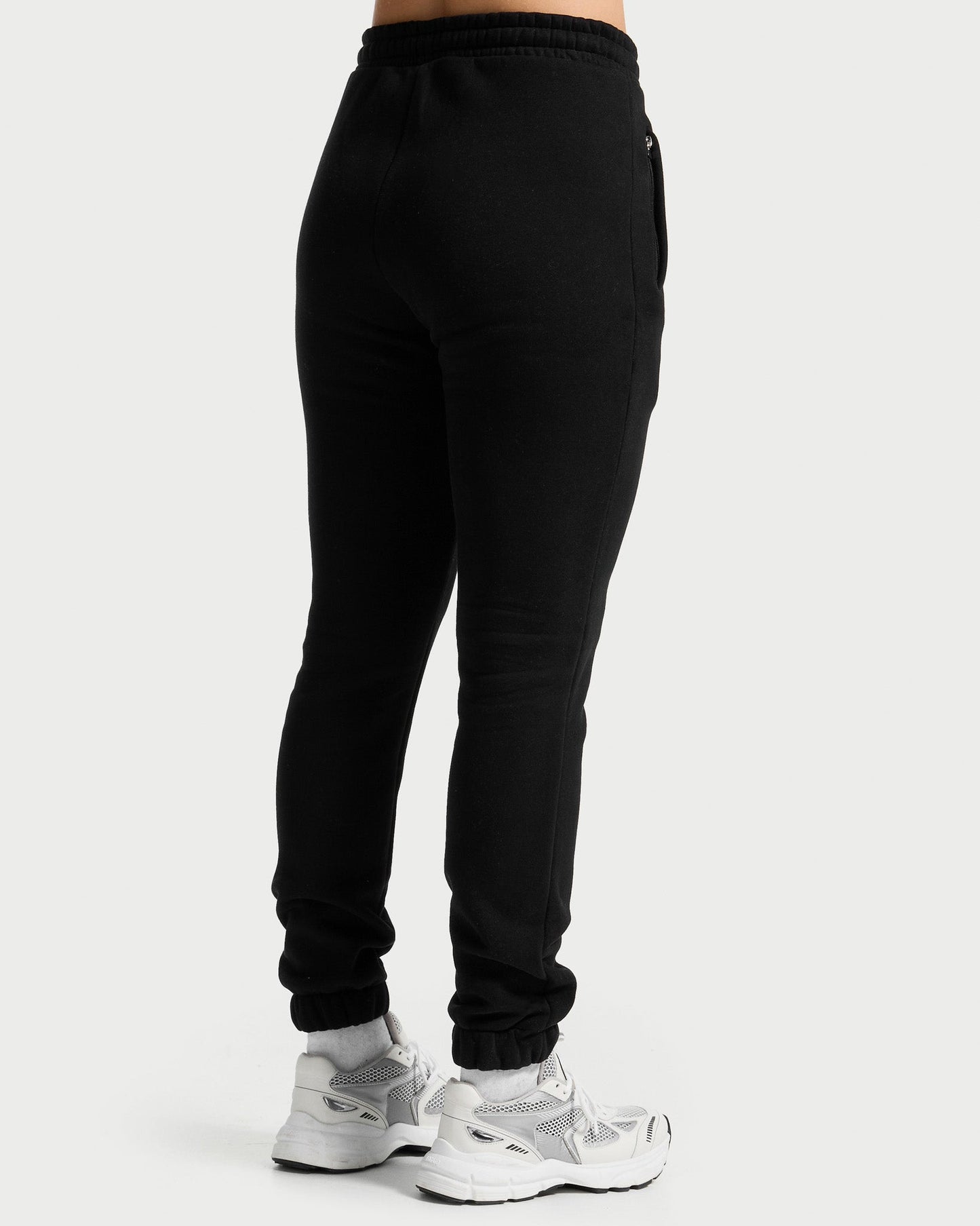 essentials Jogger Women (Outlet)