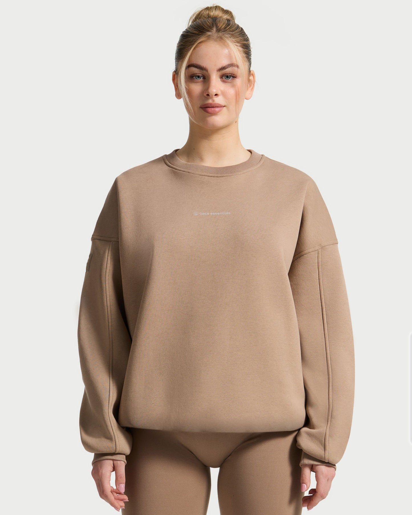 essentials Sweater (Outlet)