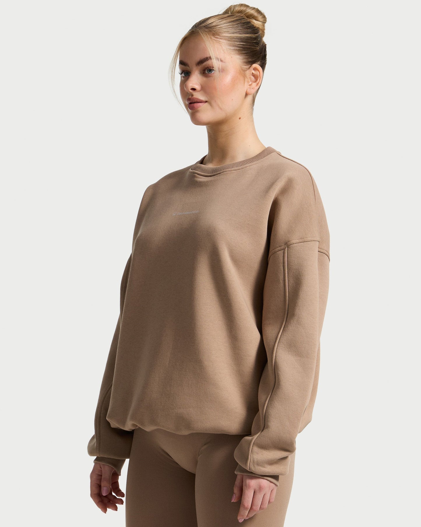 essentials Sweater (Outlet)