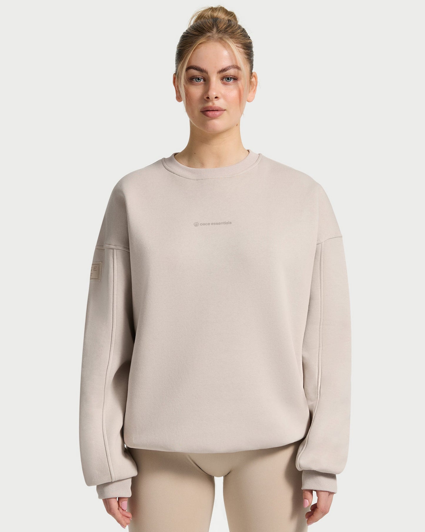 essentials Sweater (Outlet)
