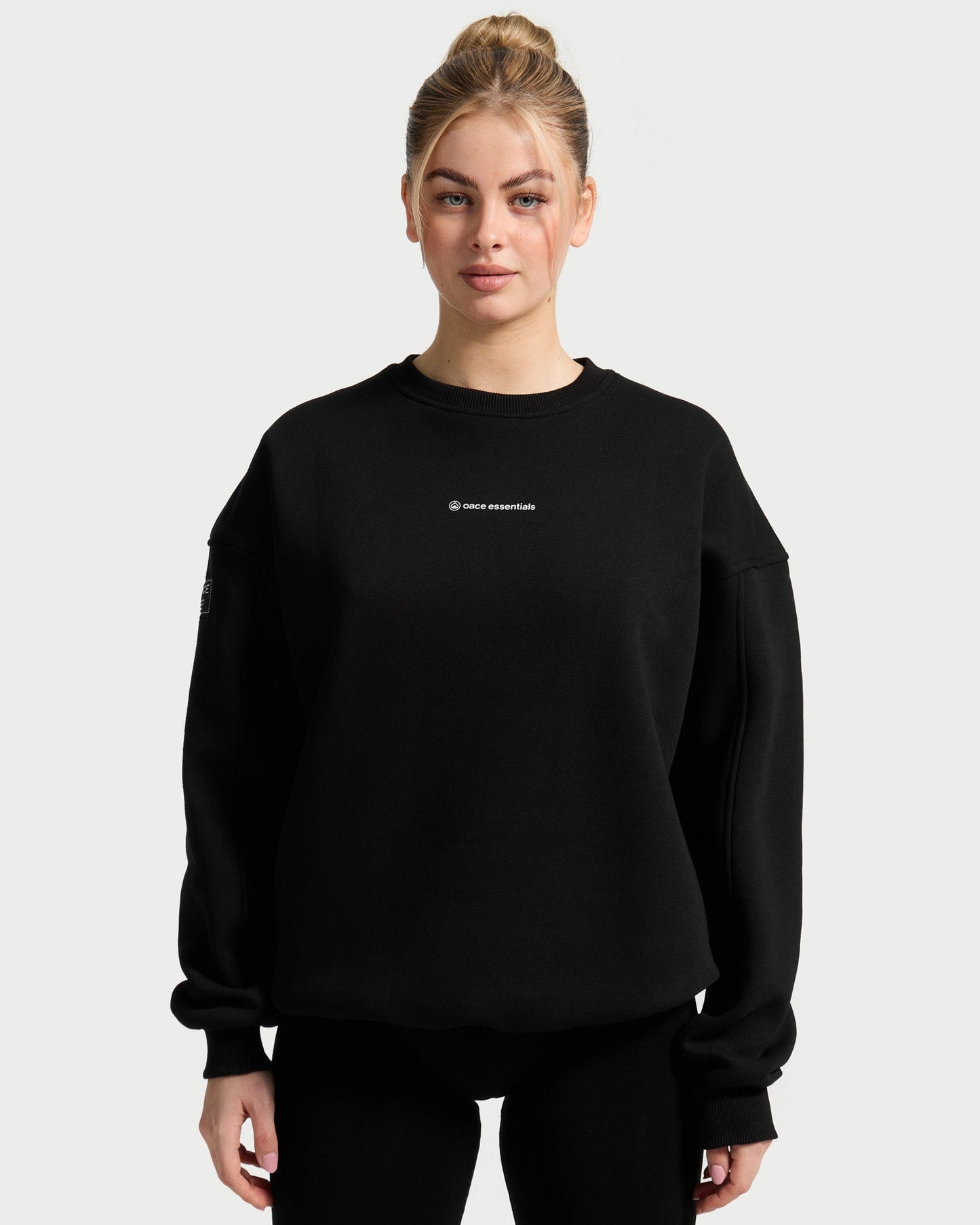 essentials Sweater (Outlet)