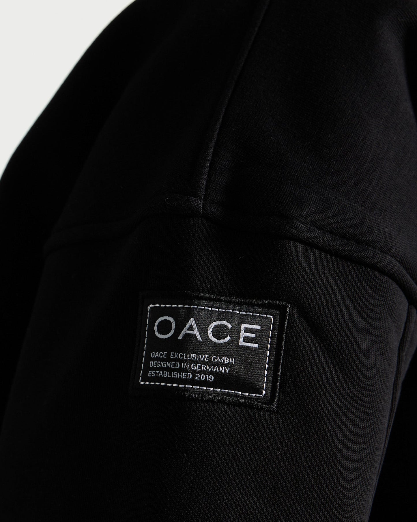 essentials Sweater (Outlet)