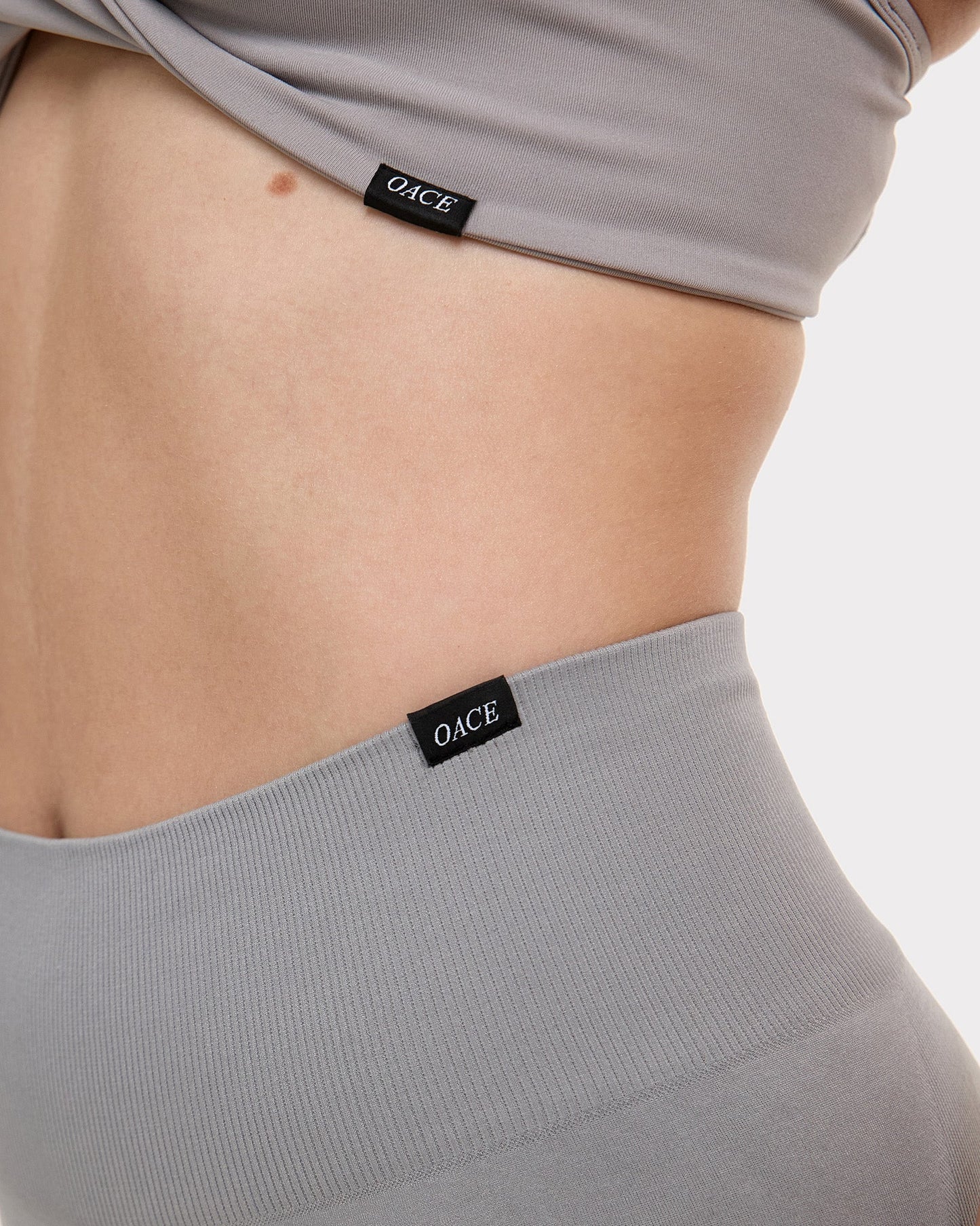 Appearance Twisted Nylon Bra (Outlet)