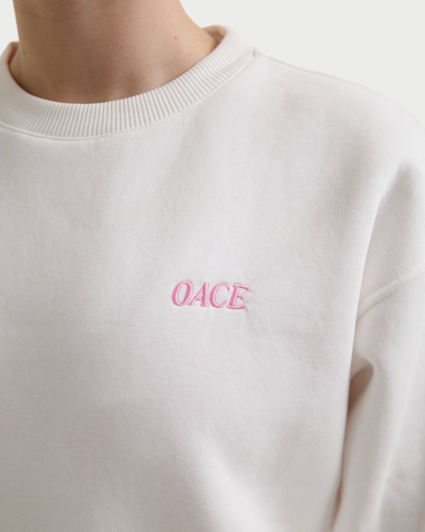 Appearance Monument Sweater (Outlet)