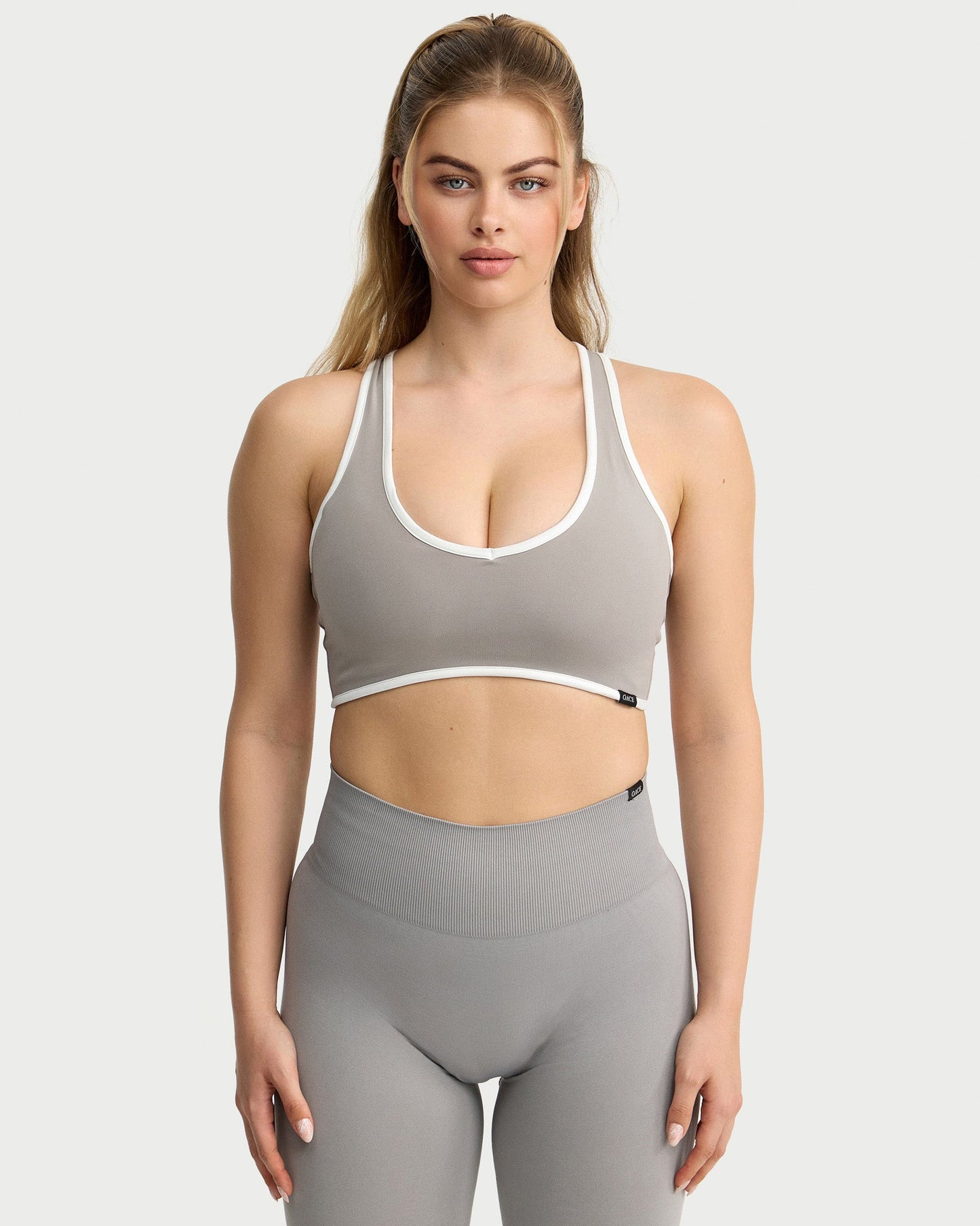 Appearance Outlined Nylon Bra (Outlet)