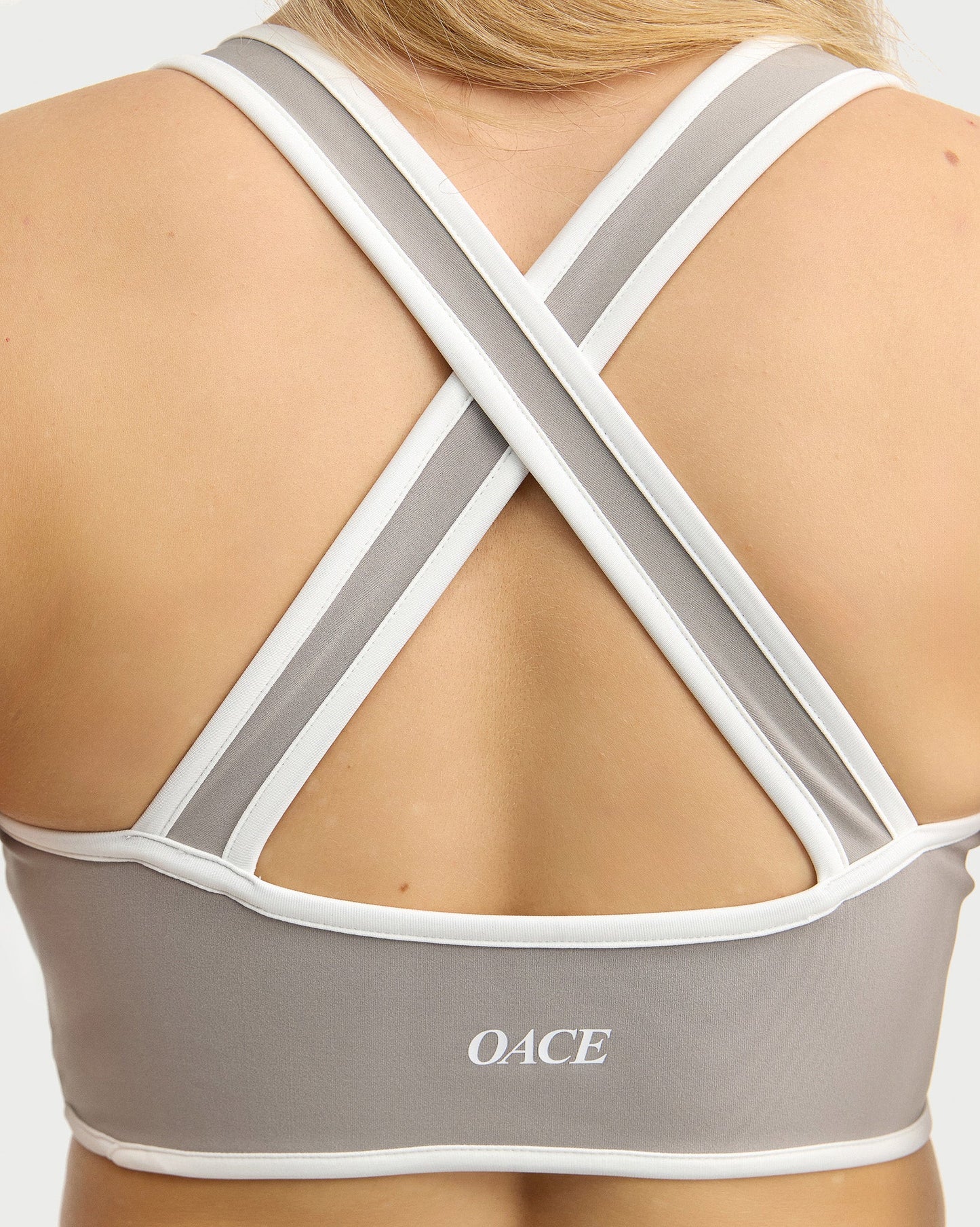 Appearance Outlined Nylon Bra (Outlet)