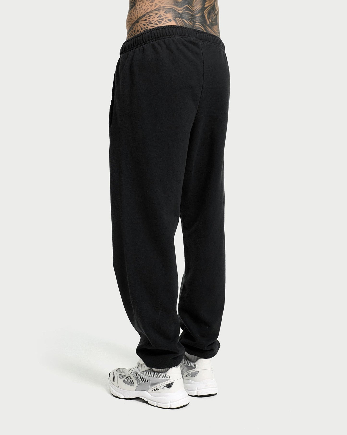 Signature Jogger