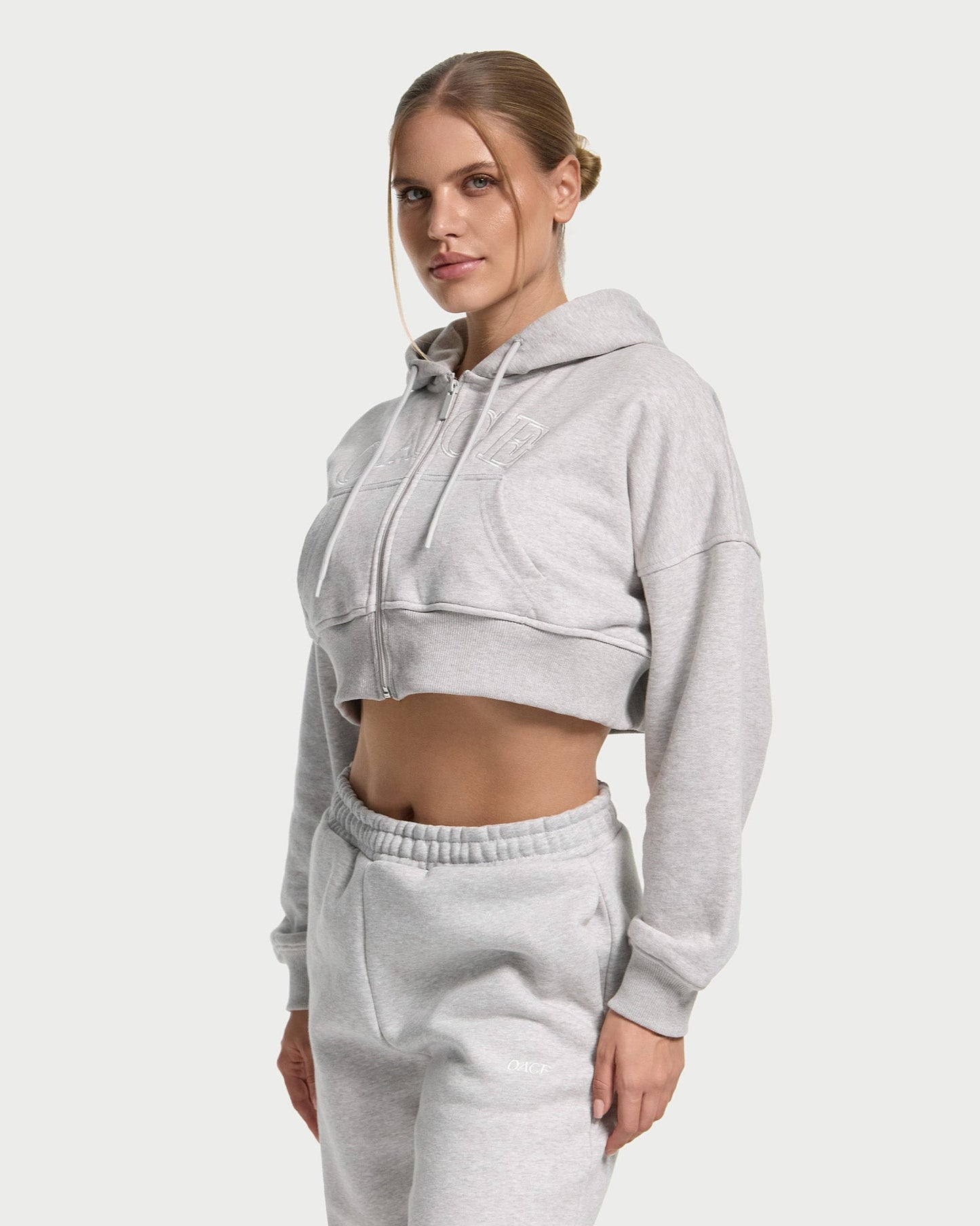 Calm Cropped Zip Jacket