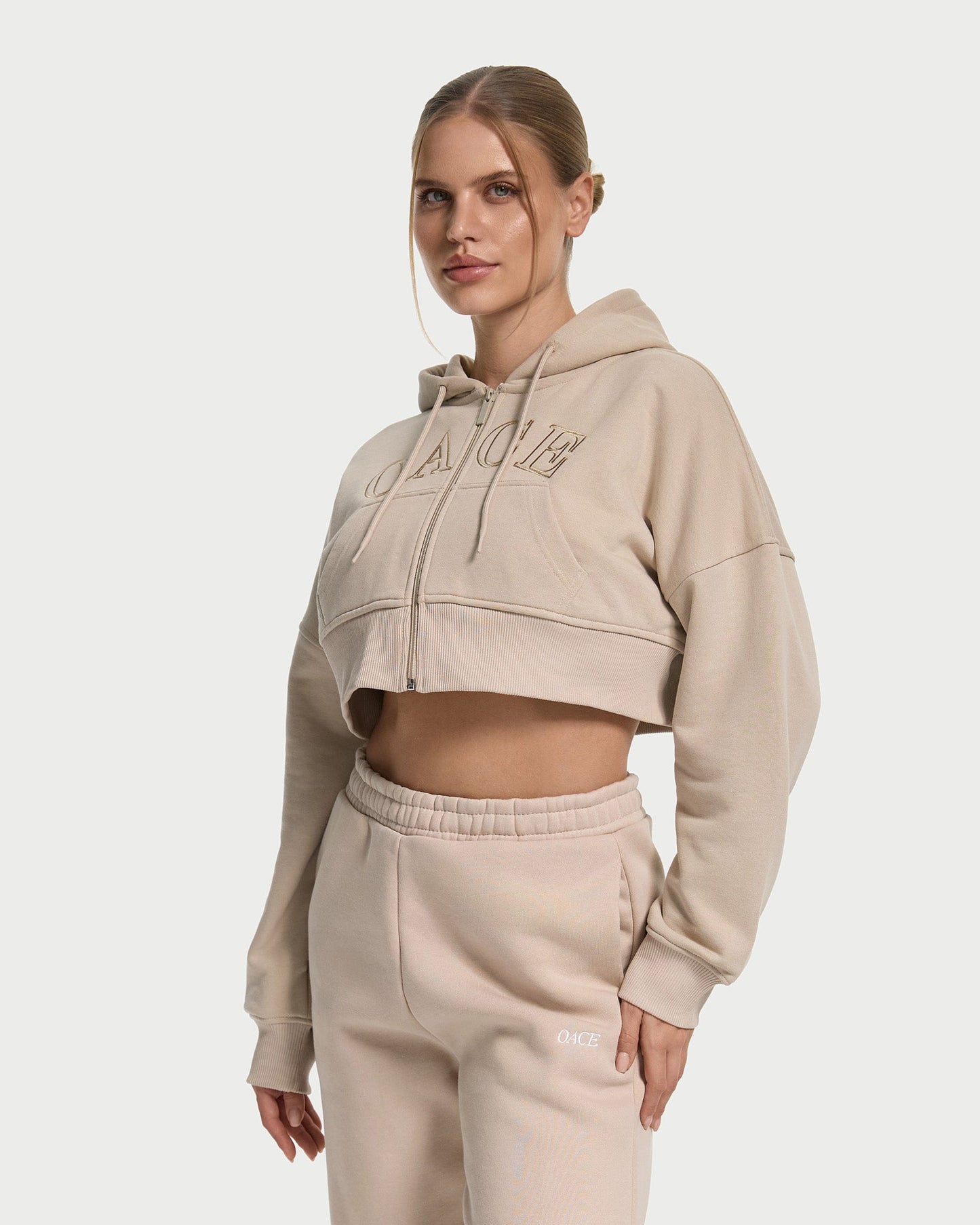 Calm Cropped Zip Jacket