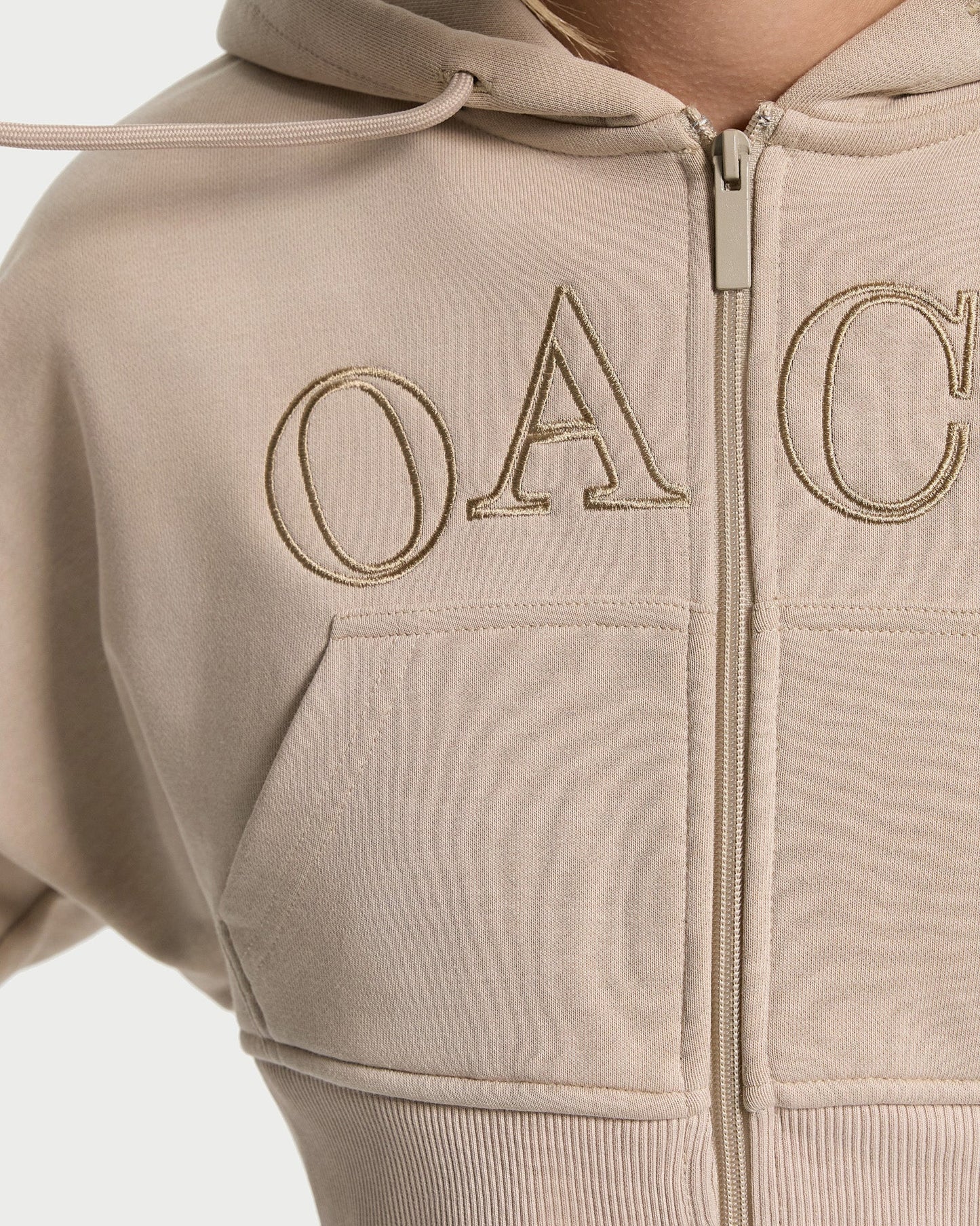 Calm Cropped Zip Jacket