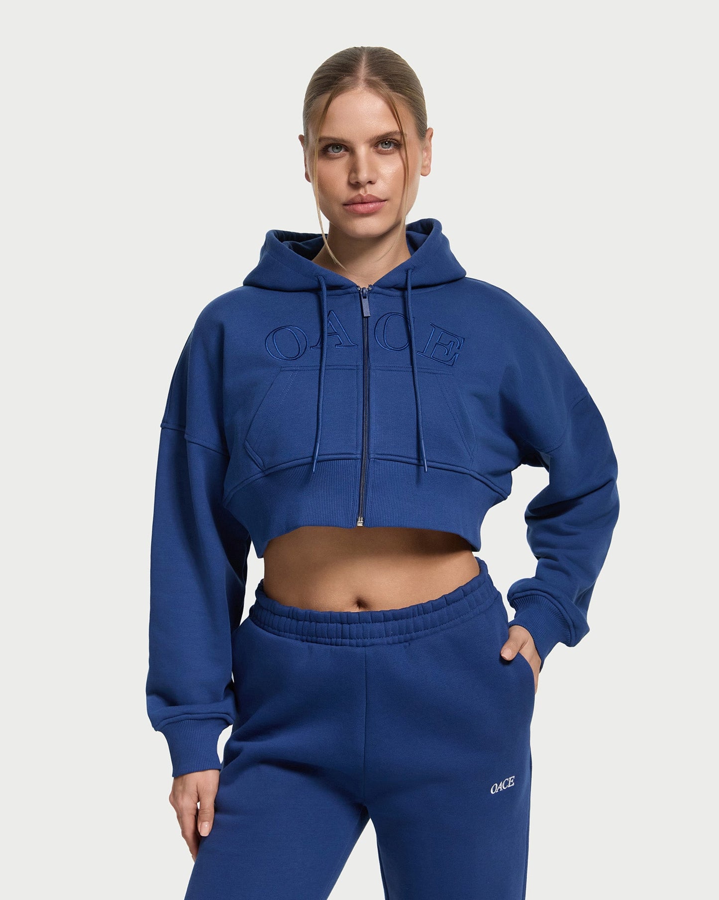 Calm Cropped Zip Jacket