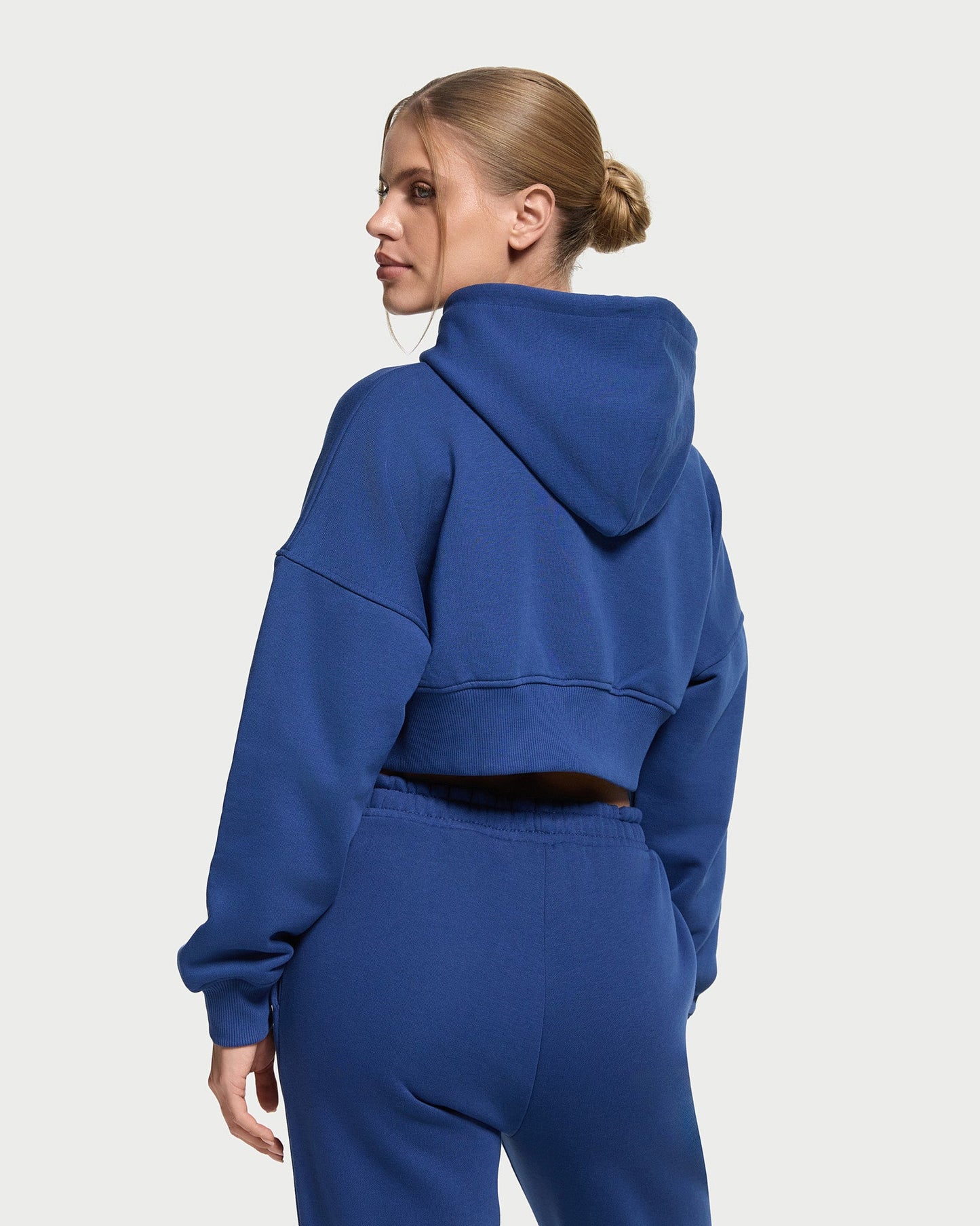 Calm Cropped Zip Jacket