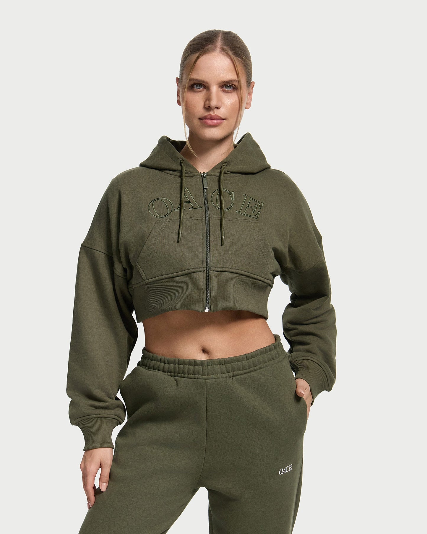 Calm Cropped Zip Jacket