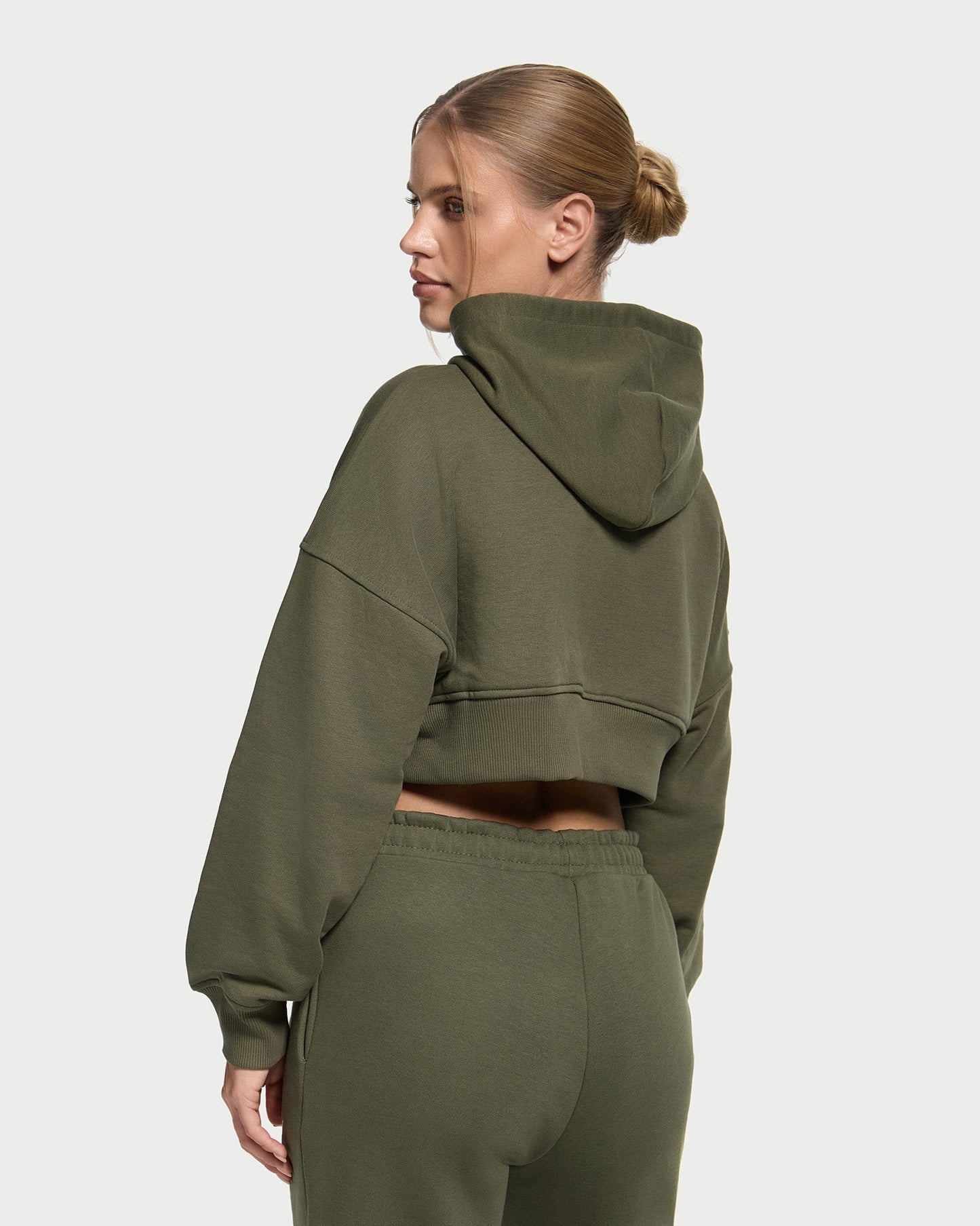 Calm Cropped Zip Jacket