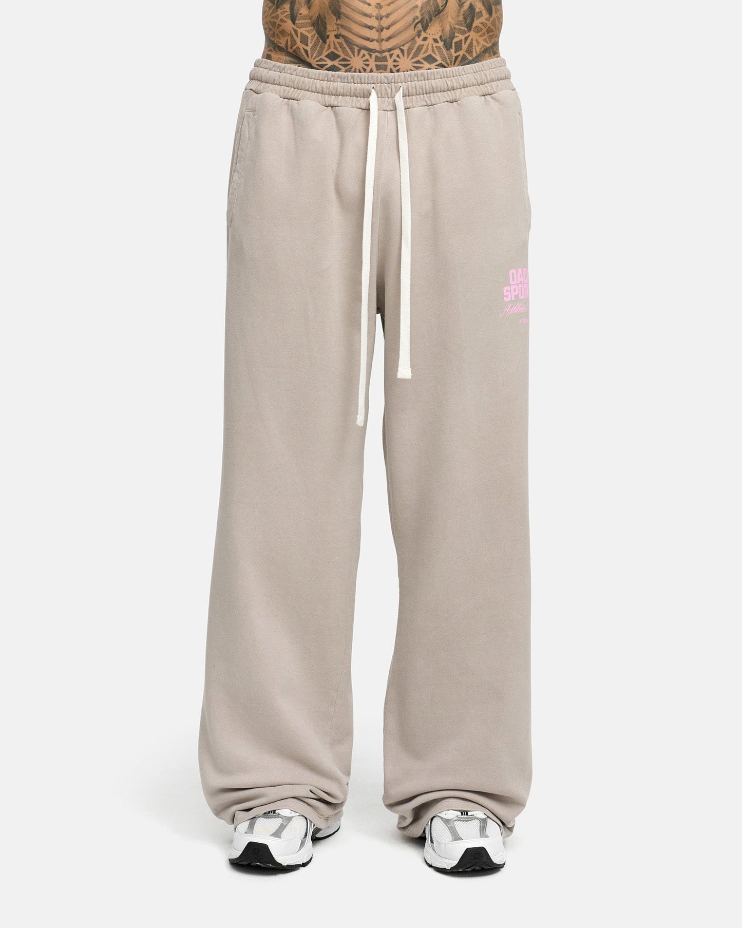 Signature Wide Leg Jogger Men