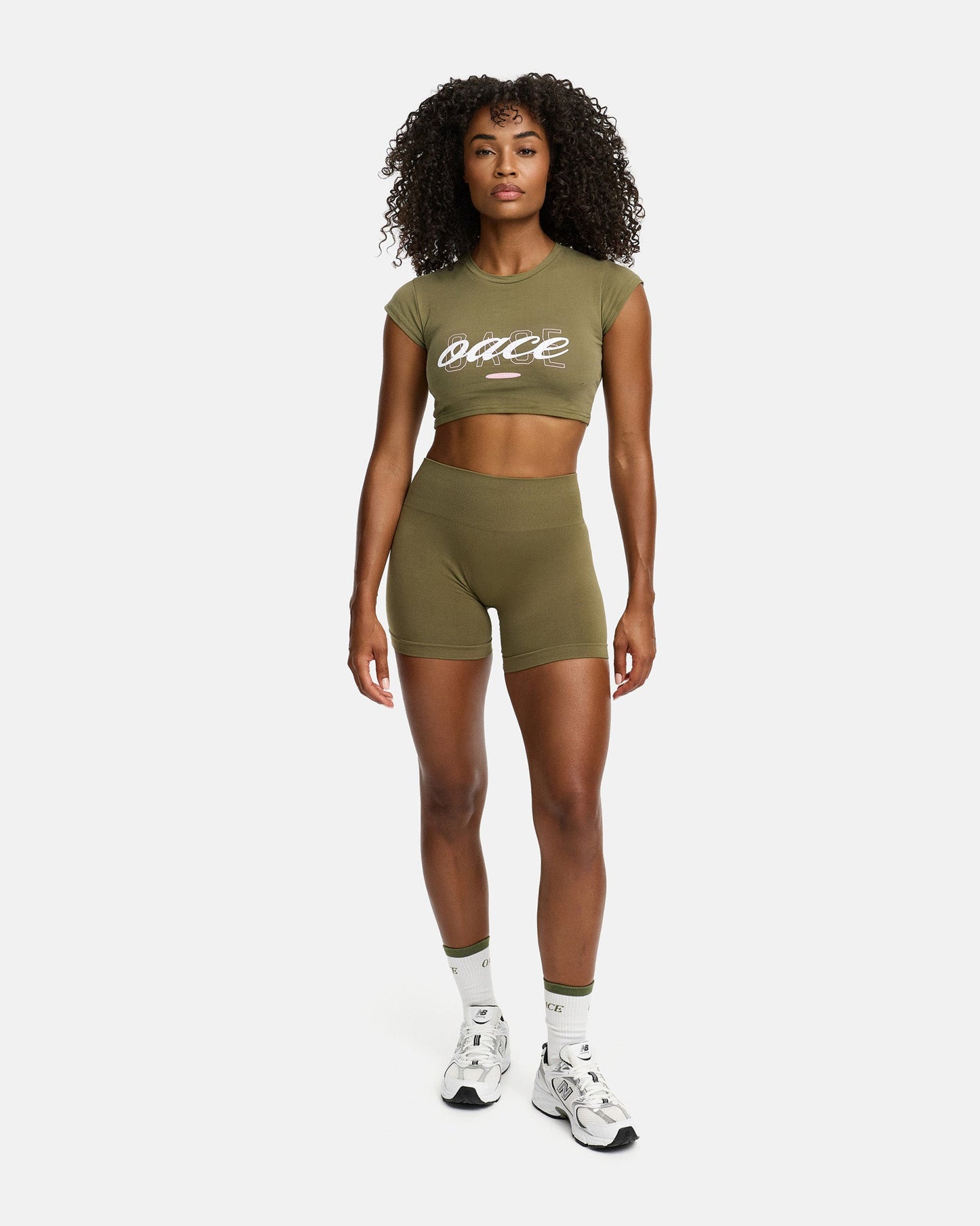 Appearance Contour Seamless Shorts