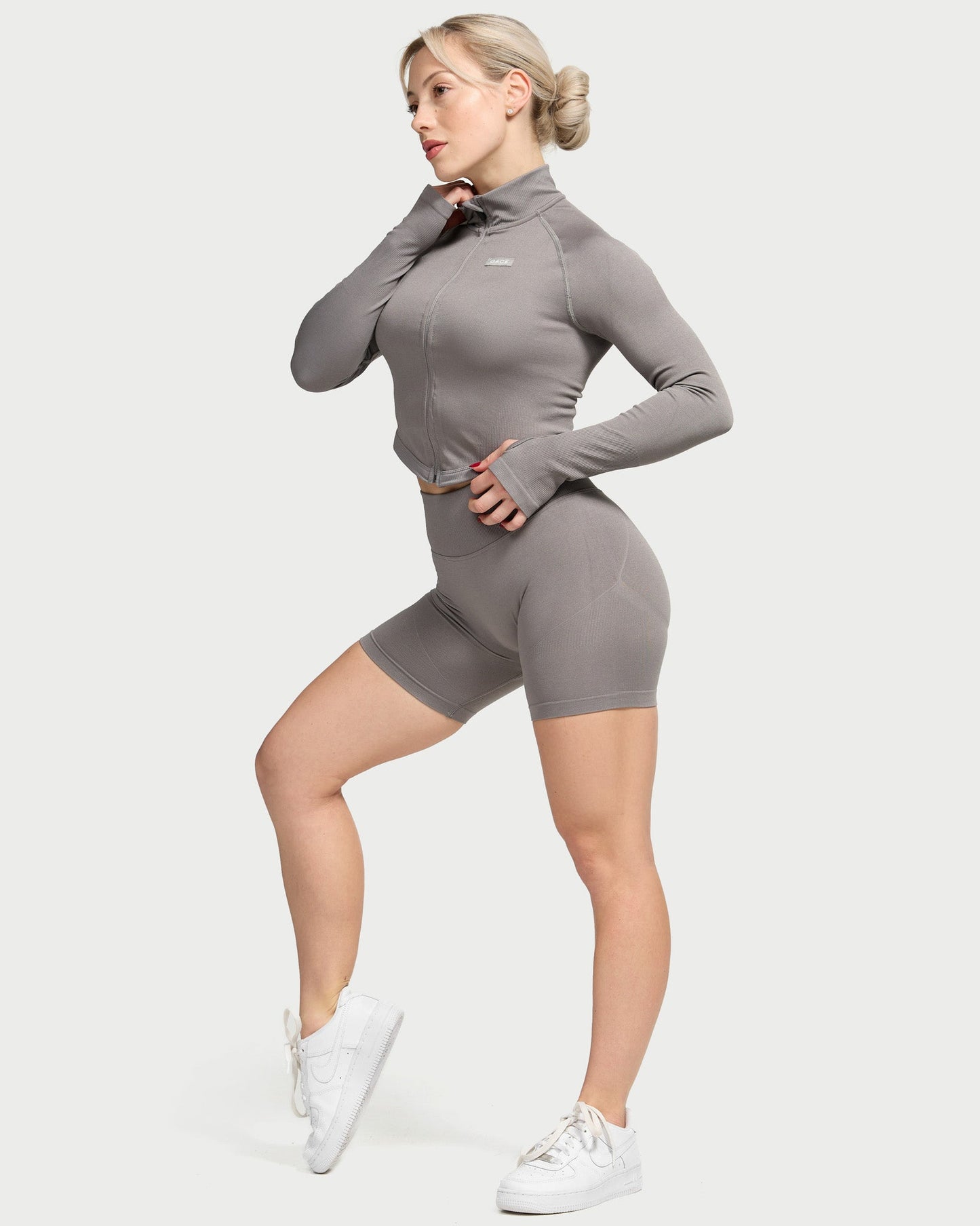 Ambition Jacket (Outlet)