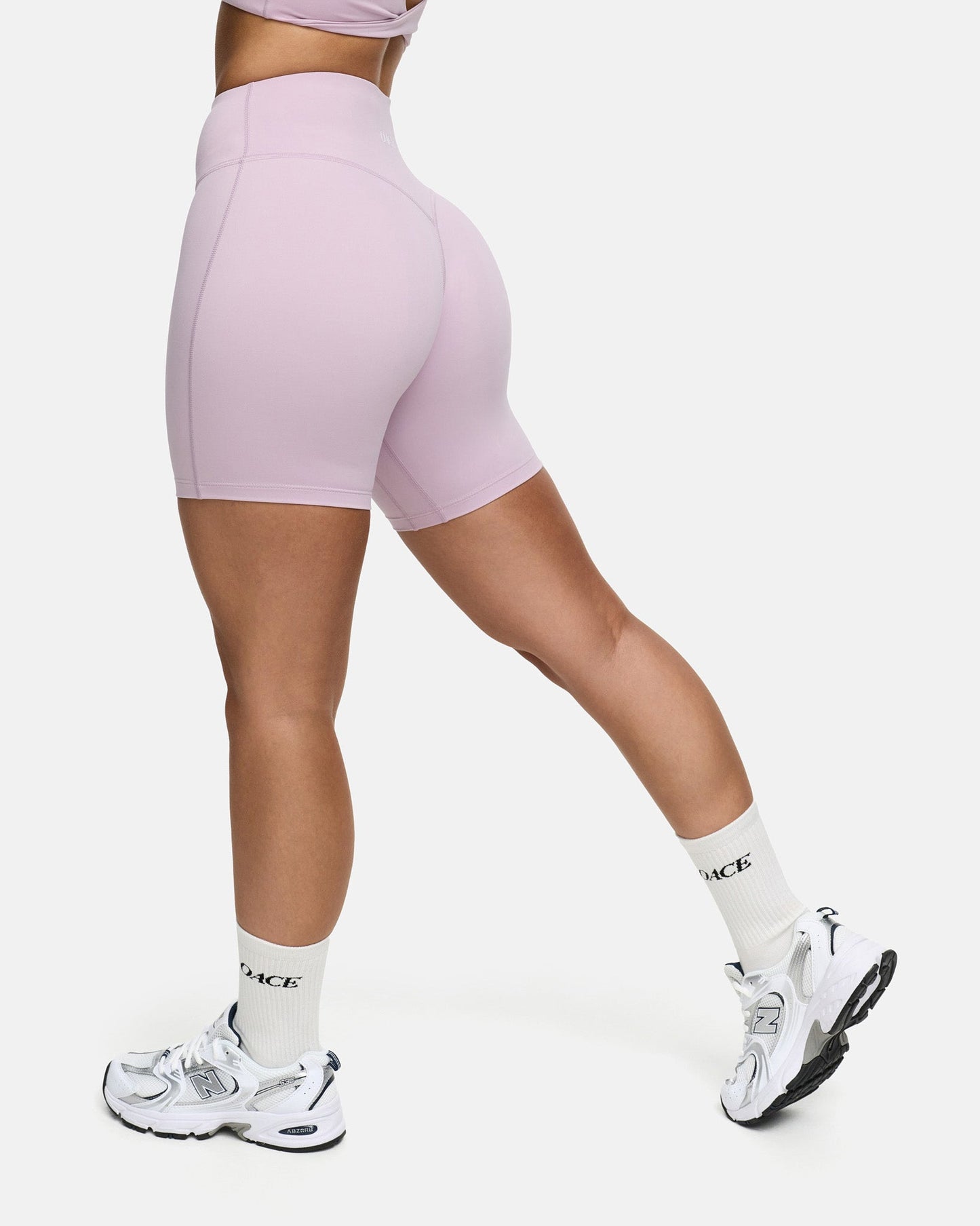 Aura Nylon Shorts (Outlet)