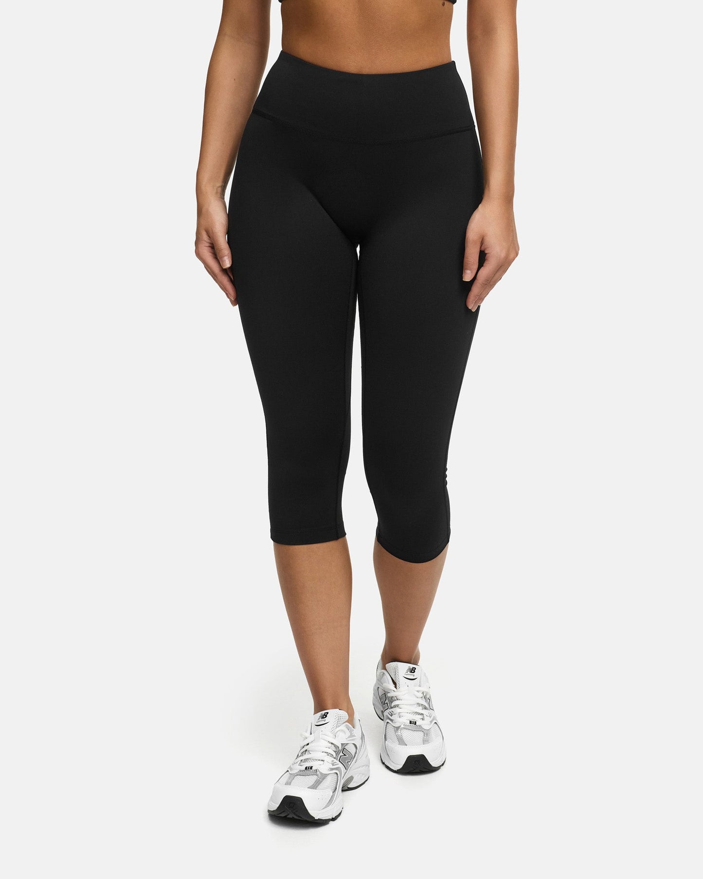 Aura Nylon Crop Leggings