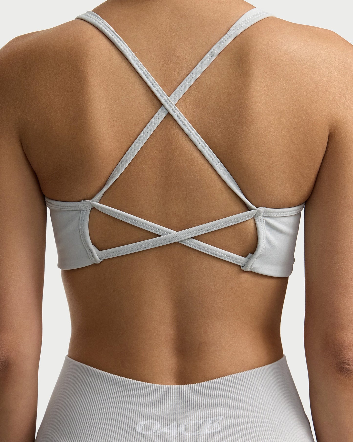 Appearance Twisted Nylon Bra