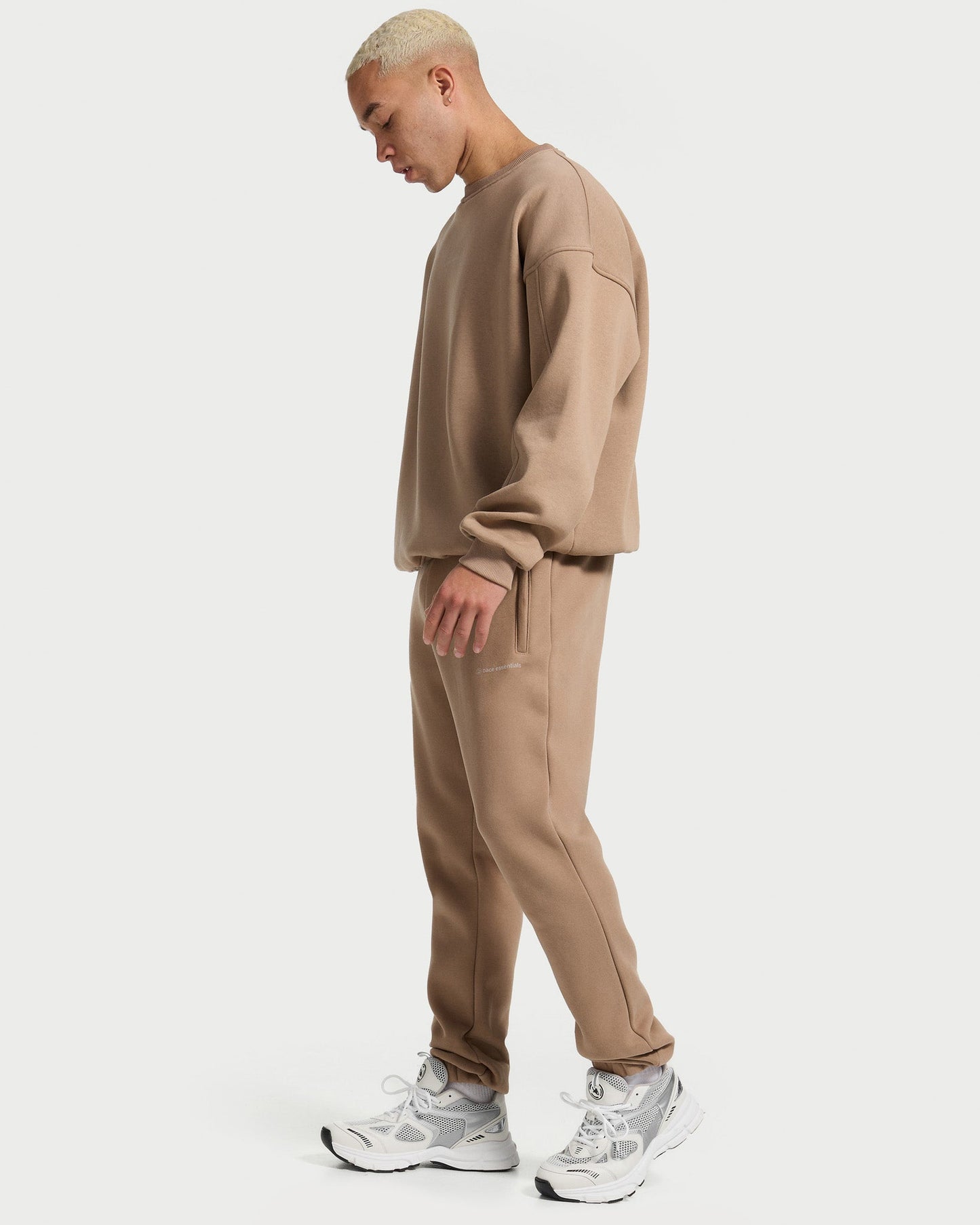 essentials Sweater (Outlet)