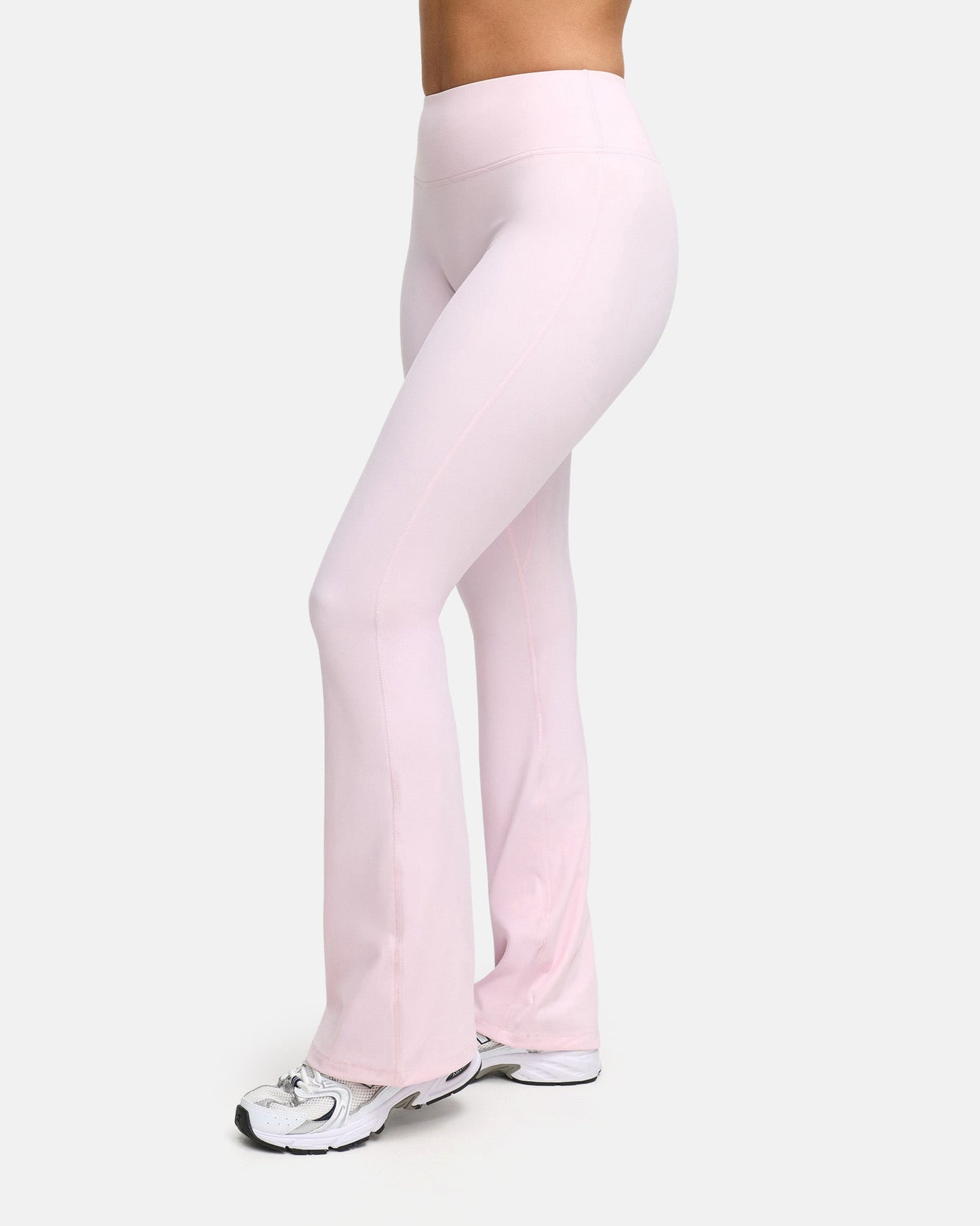 Aura Nylon Flared Leggings (Outlet)