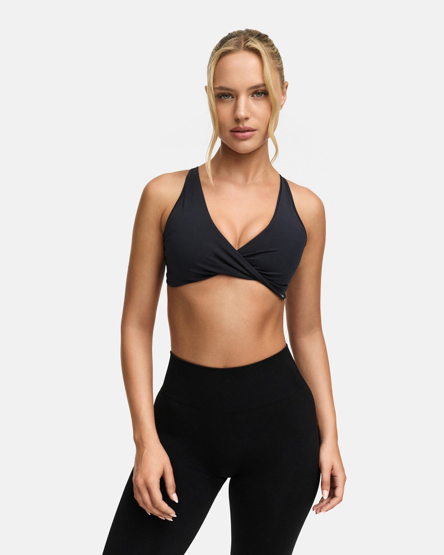 Appearance Twisted Nylon Bra