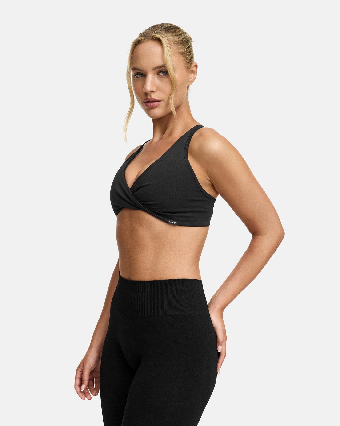 Appearance Twisted Nylon Bra