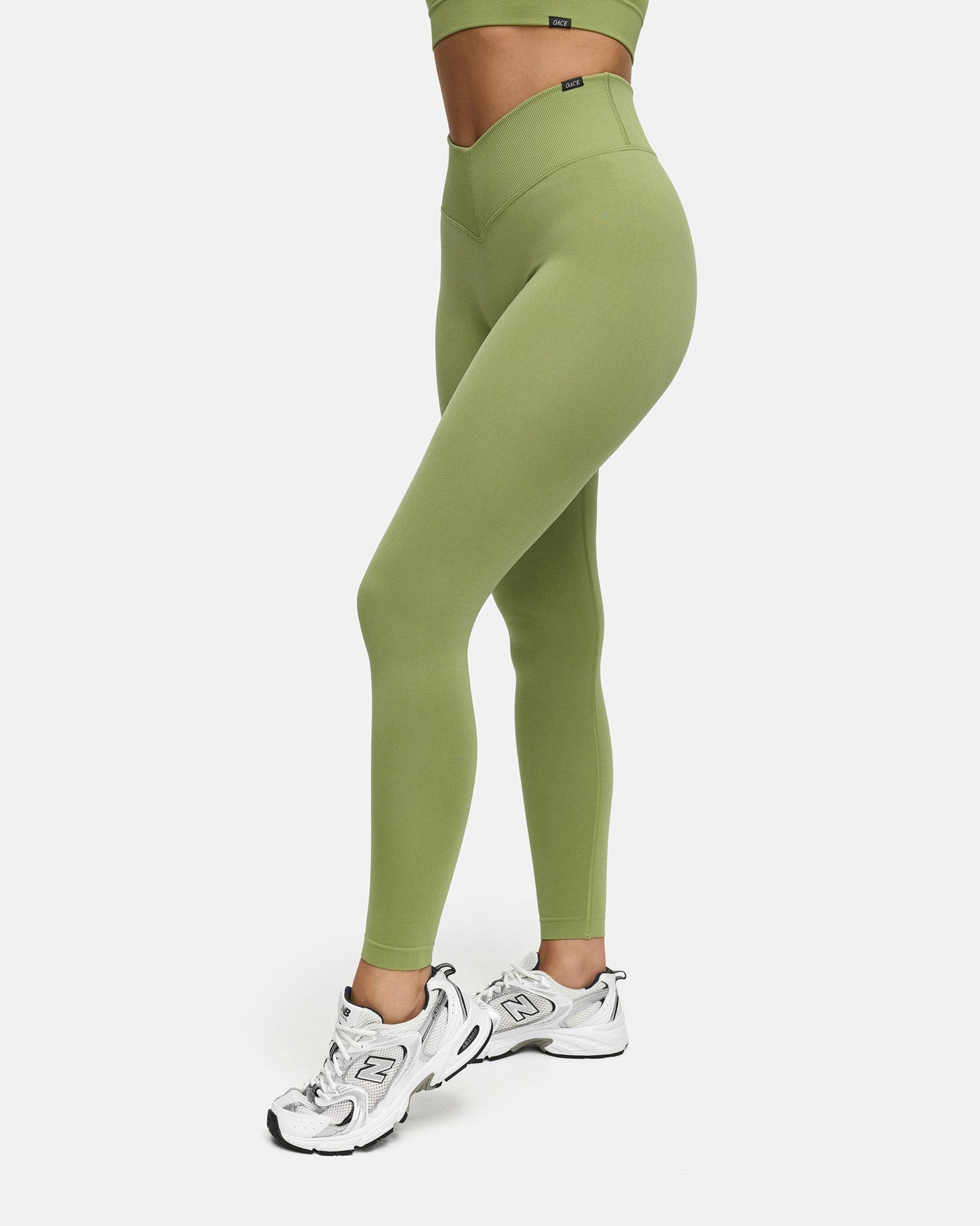 Toned V-Shape Leggings