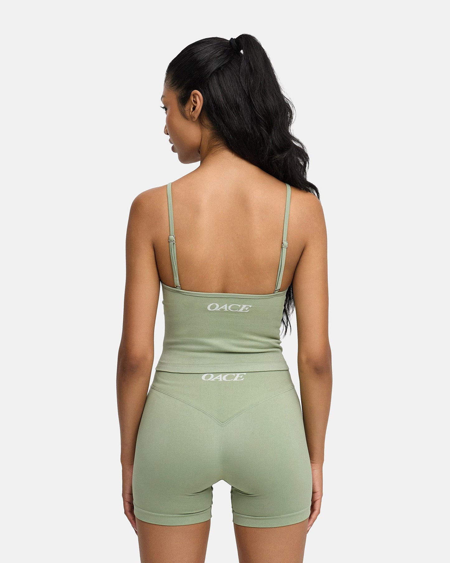 Trust Seamless Adaptable Top