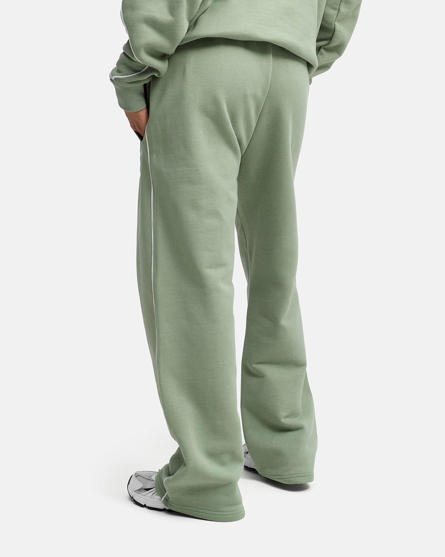 Lined Wide Leg Jogger Women