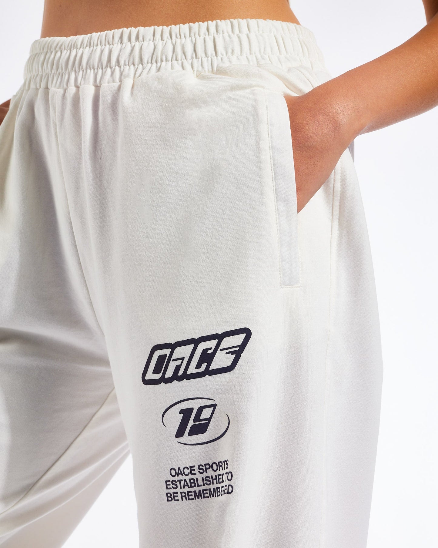 2K Baggy Jogger Pants Women (Outlet)