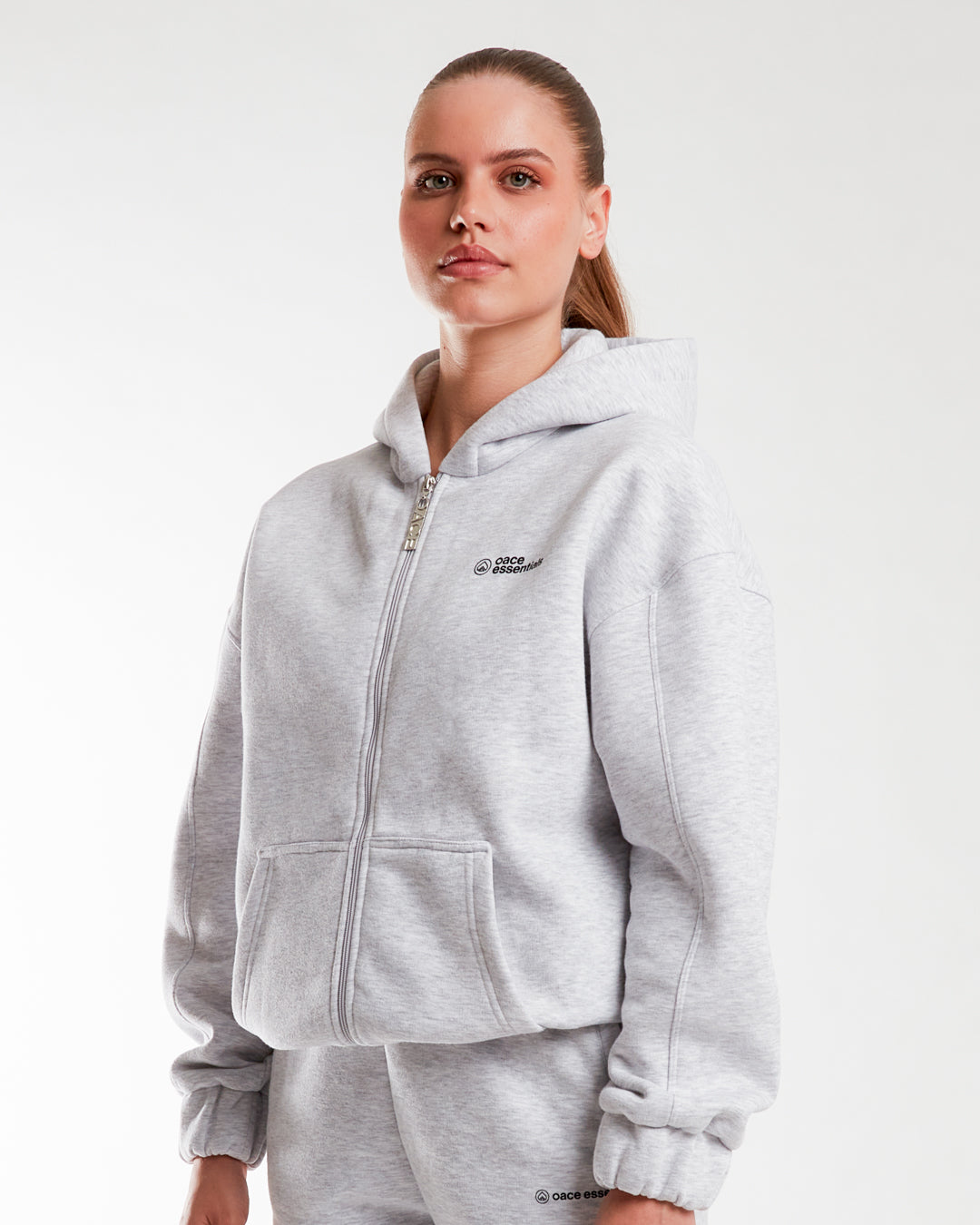 essentials Oversized Zip Jacket Women (Outlet)