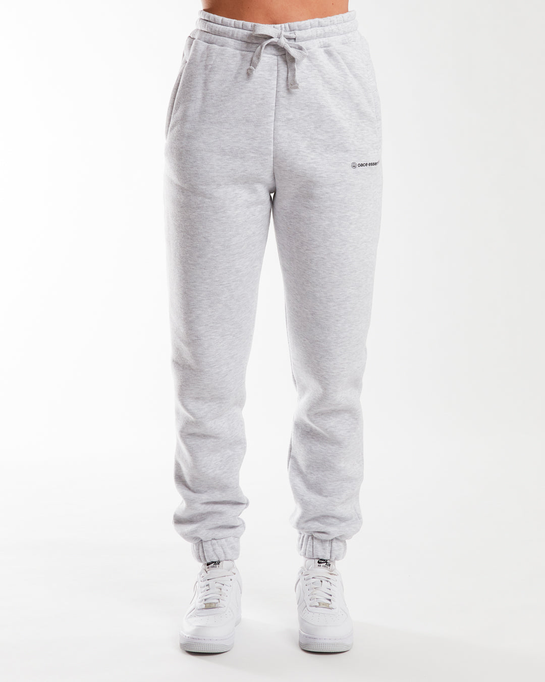 essentials Jogger Women (Outlet)