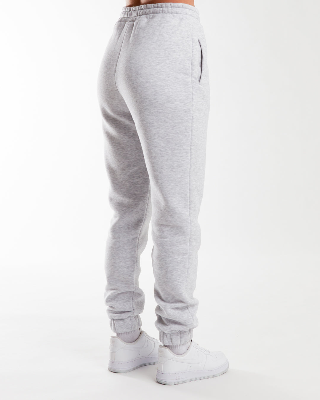 essentials Jogger Women (Outlet)