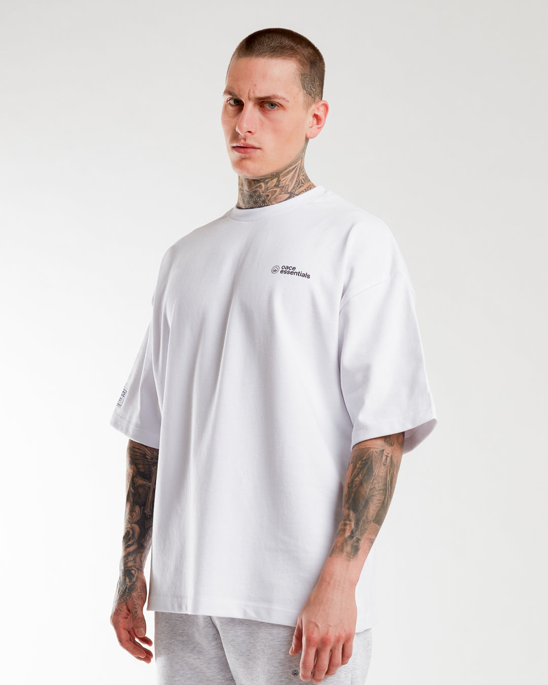 essentials Oversized T-Shirt V2 (Outlet)